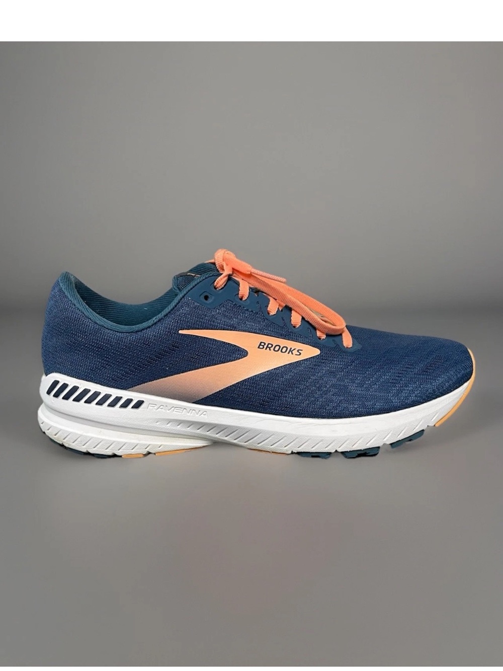 Brooks Ravenna 11 Women's Blue Running Shoes Size 10.5B